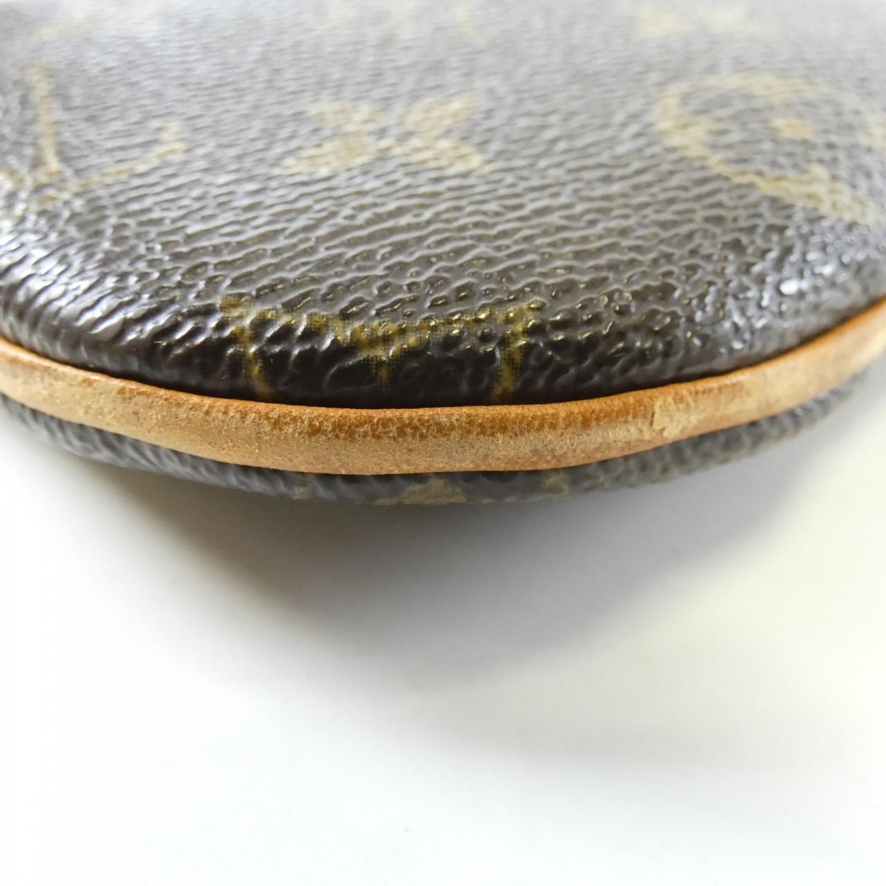Louis Vuitton Monogram Pochette Bosford Shoulder Bag — view 3