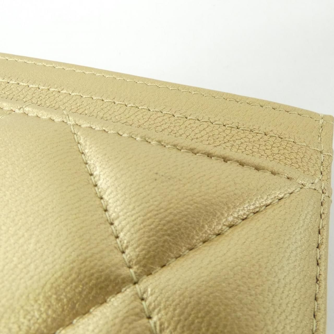 Chanel 19 Line Card Case — view 4