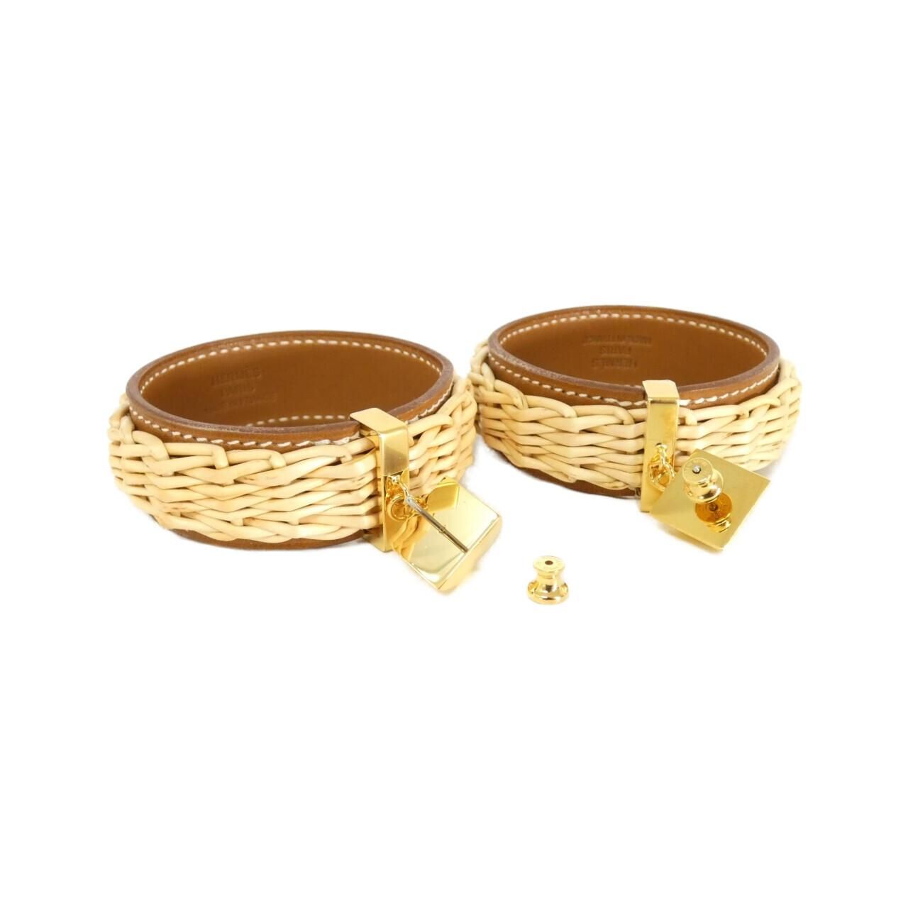 Hermes Medall Picnic GM Earrings — view 3