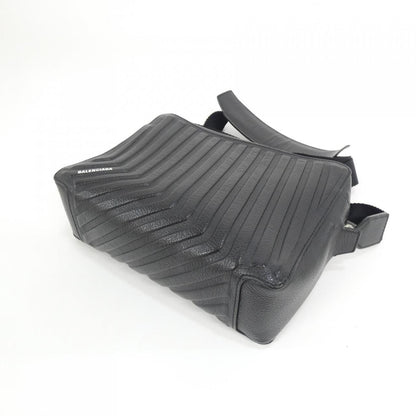 Balenciaga Shoulder Bag Black — view 3