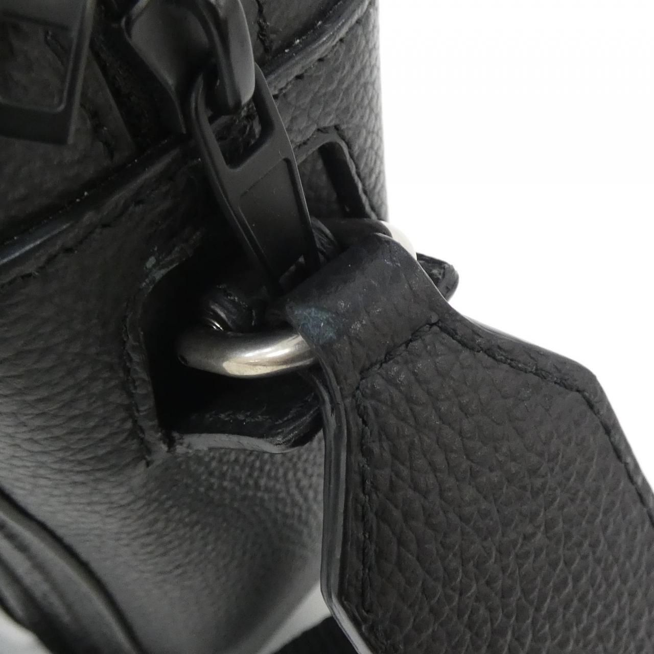 Balenciaga Shoulder Bag Black — view 5
