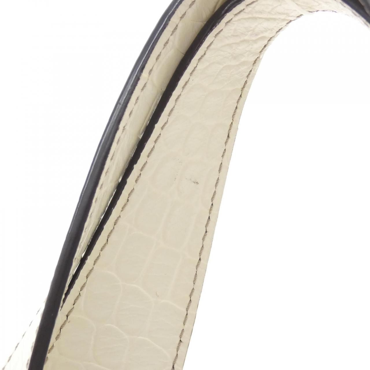 Celine Vita Sweet Shoulder Bag — view 8