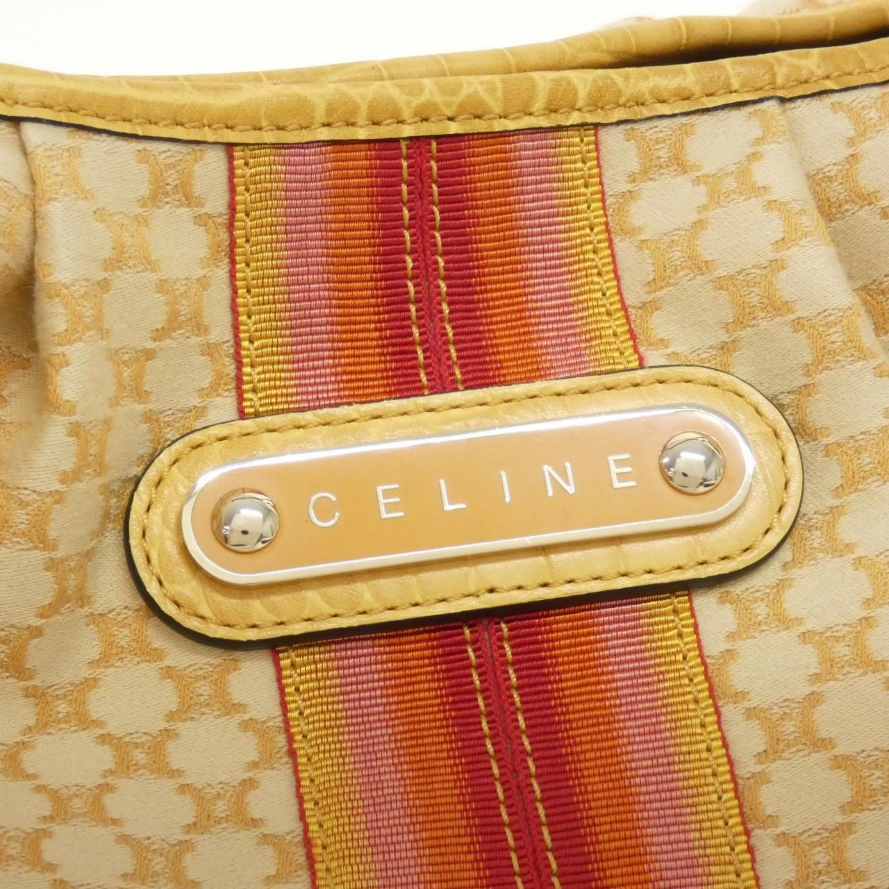 Celine Shoulder Bag Gold — view 5