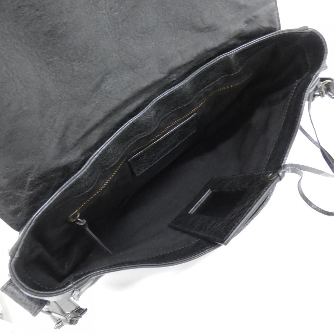 Balenciaga Neo Folk Shoulder Bag — view 8