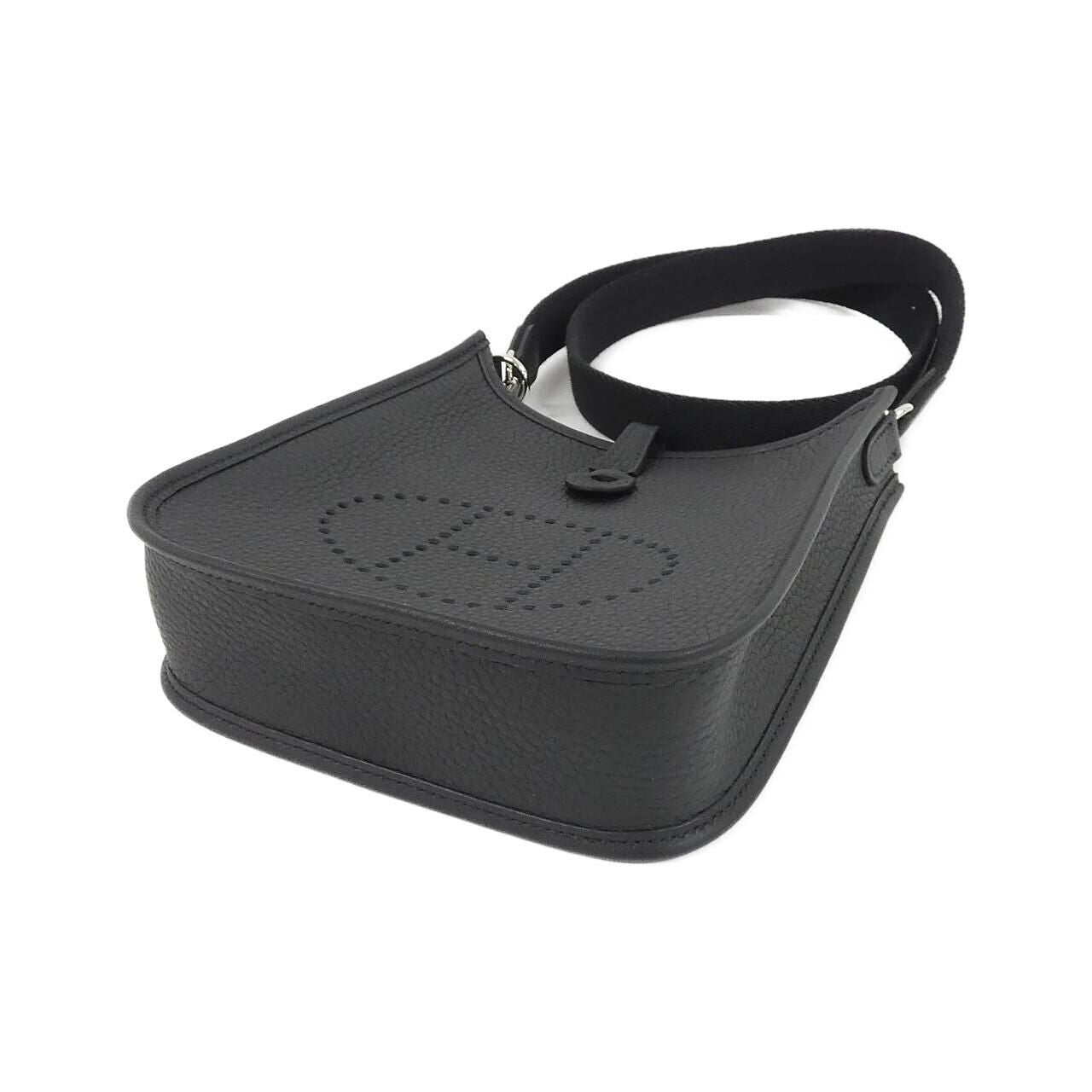 Hermes Evelyne Amazon Short Strap 16 cm Shoulder Bag — view 3