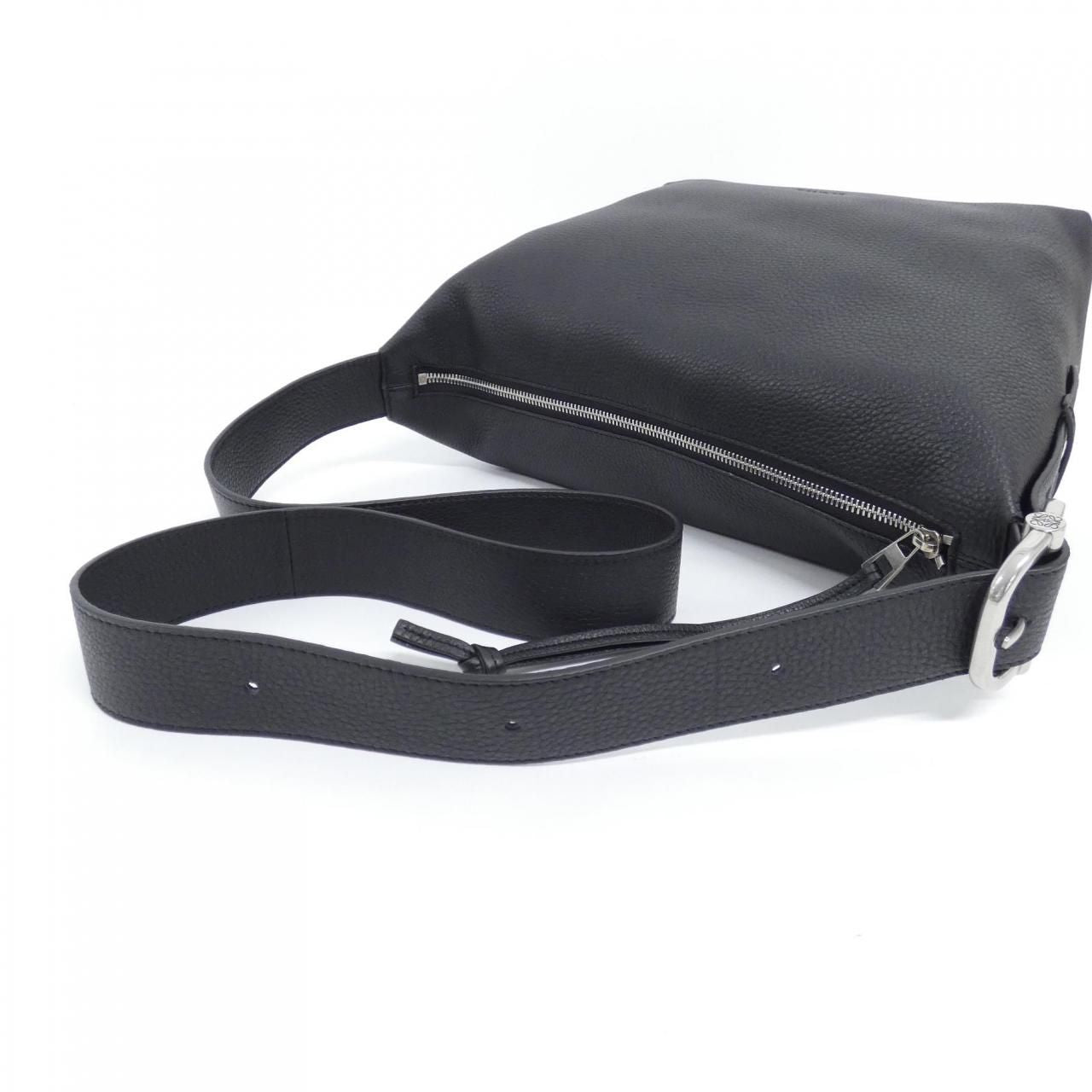 Loewe Lupe Hobo Cm Shoulder Bag — view 6