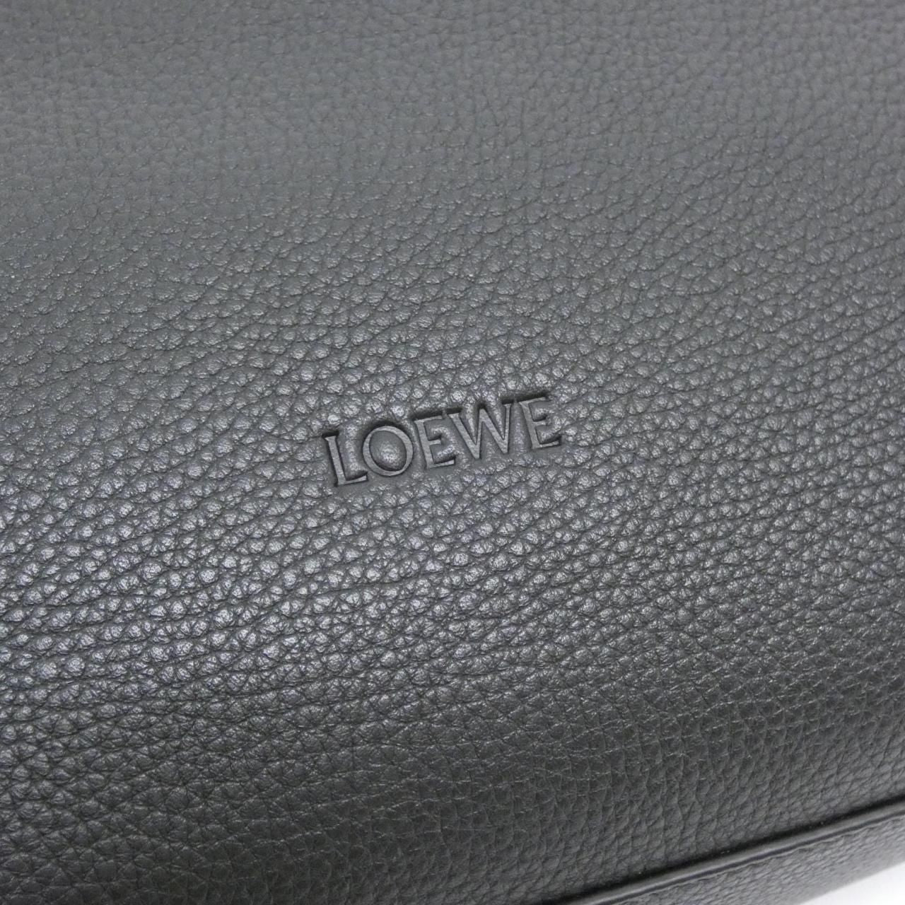 Loewe Lupe Hobo Cm Shoulder Bag — view 4