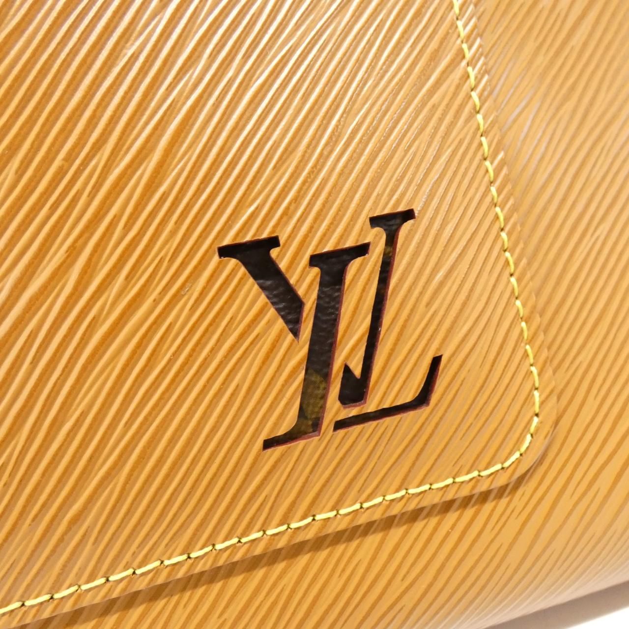 Louis Vuitton Epi Marelle Tote MM — view 4