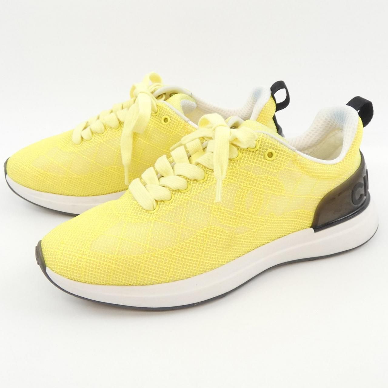 Chanel Sneakers Yellow — view 3