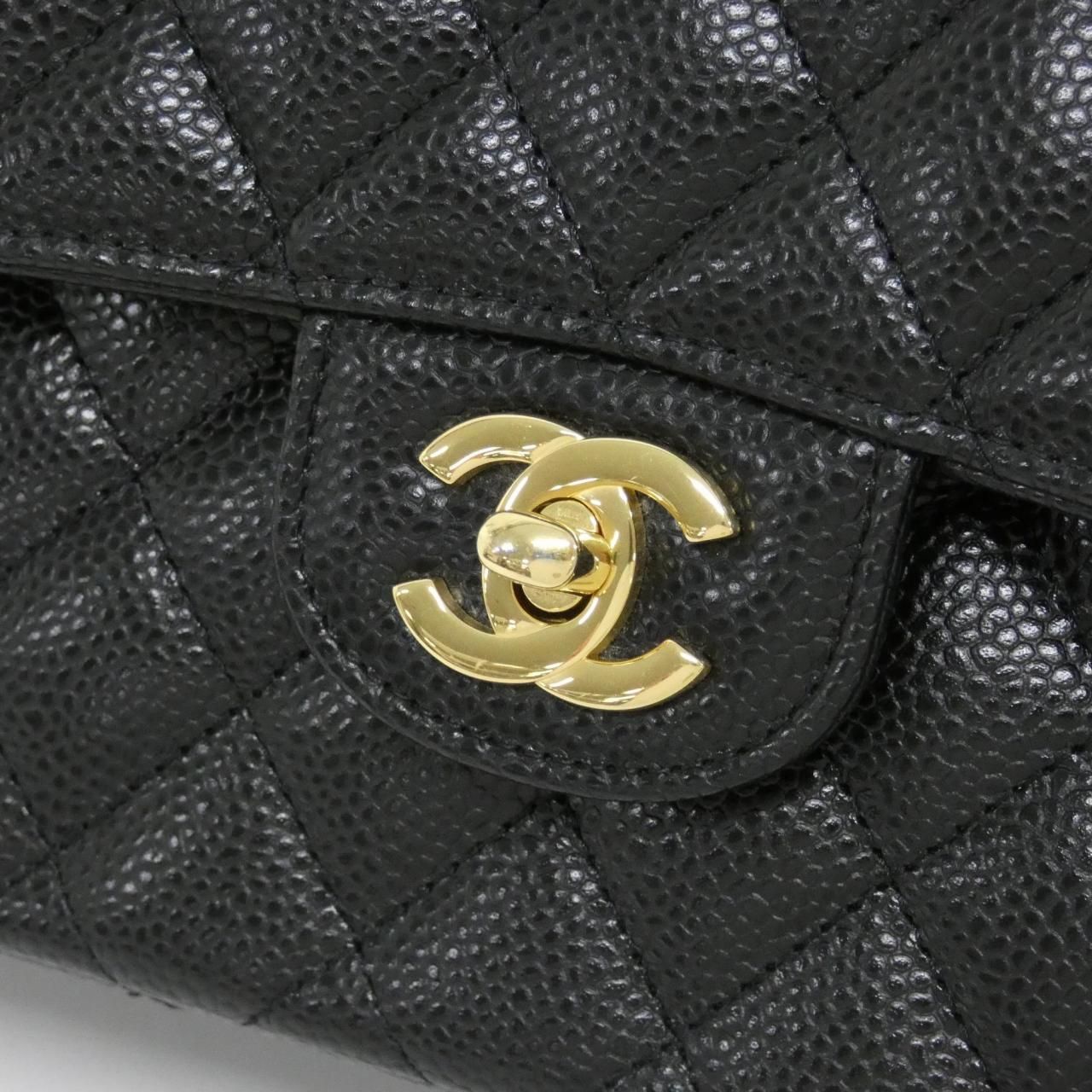 Chanel Shoulder Bag Black — view 4