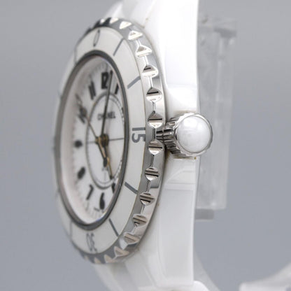 Chanel 33 mm Ceramic Quartz Watch — view 3