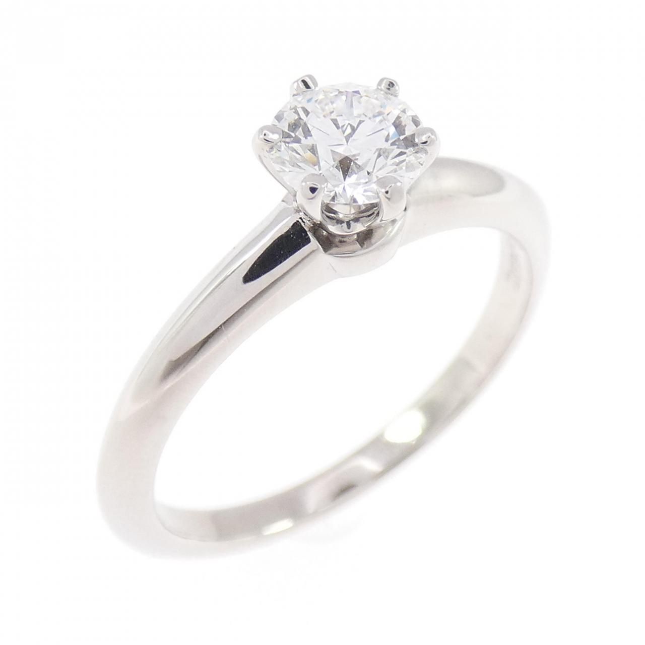 Tiffany & Co Classic Solitaire Ring