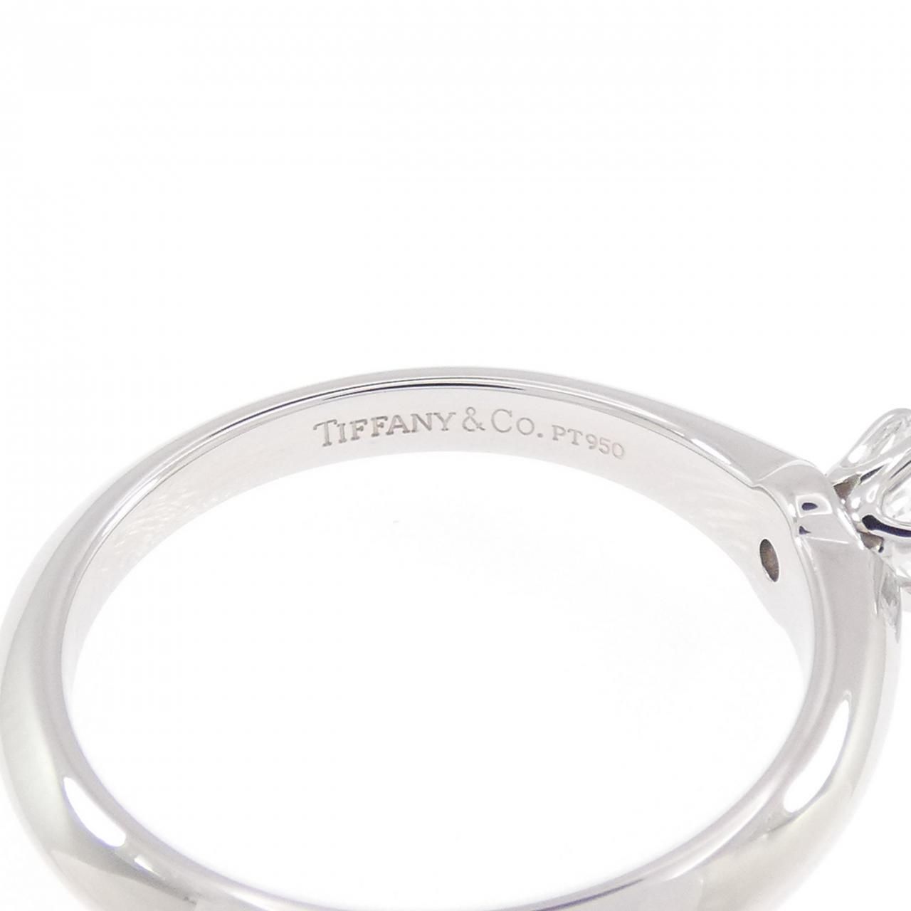 Tiffany & Co Classic Solitaire Ring