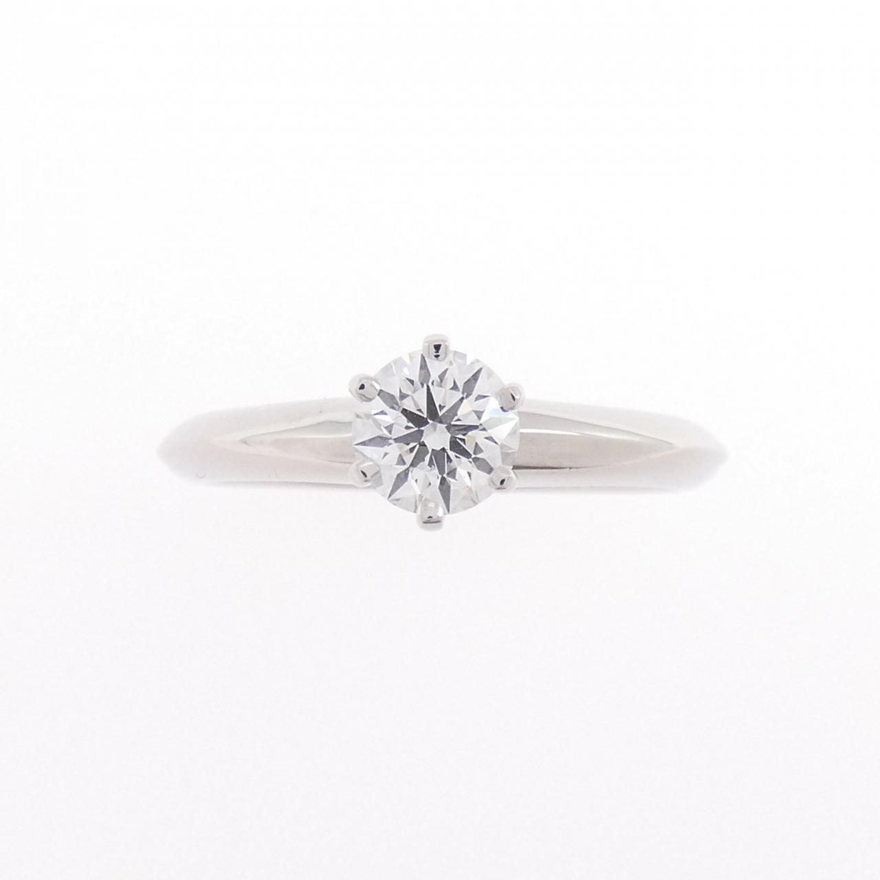 Tiffany & Co Classic Solitaire Ring