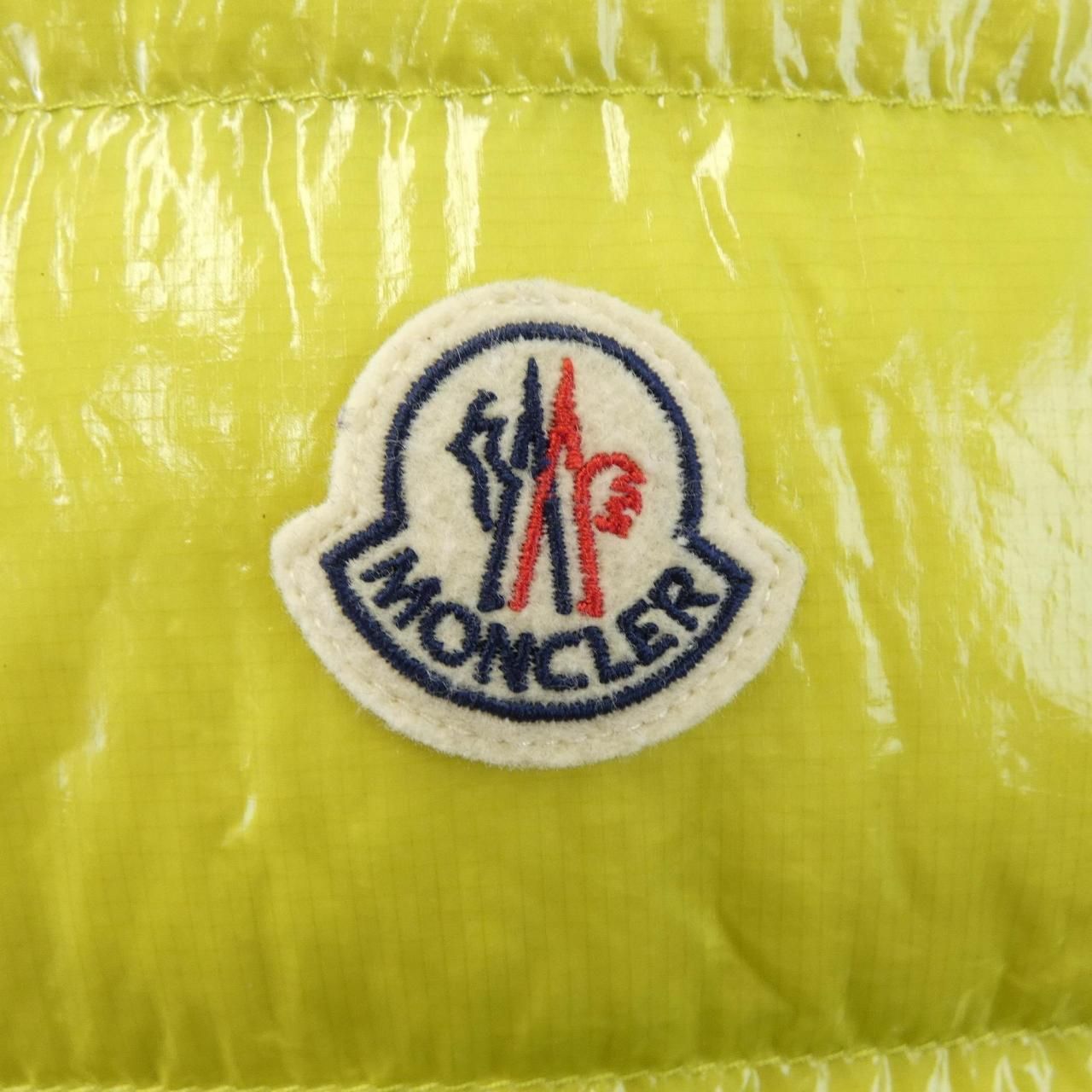 Moncler Lappe Down Jacket Vest — view 8