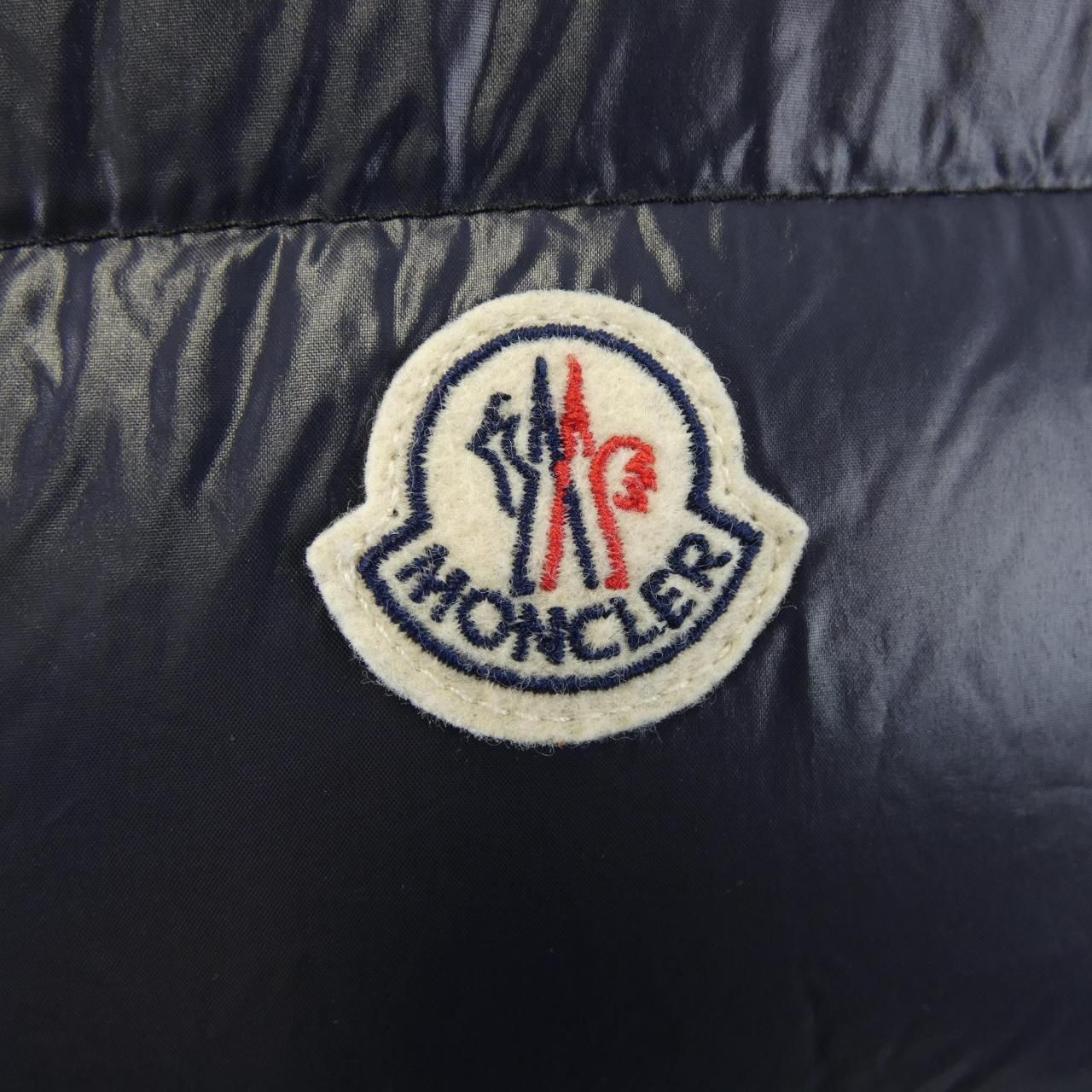 Moncler Tib Down Jacket Vest — view 8
