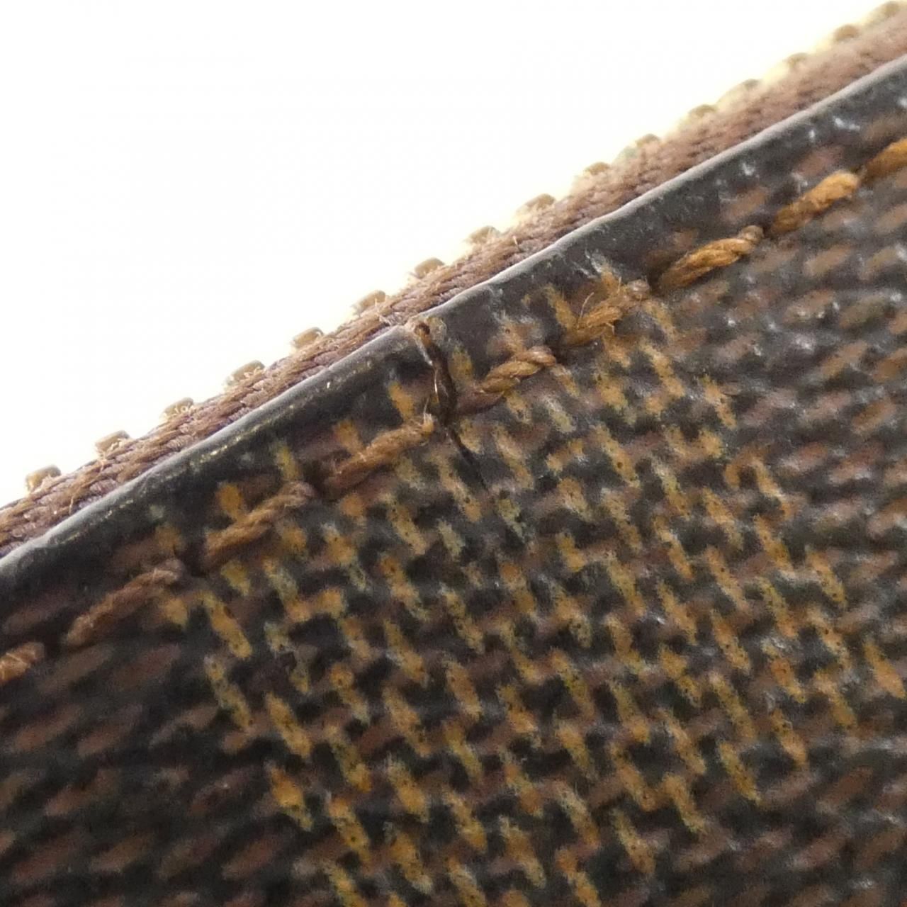Louis Vuitton Damier Riviera MM Bag — view 3