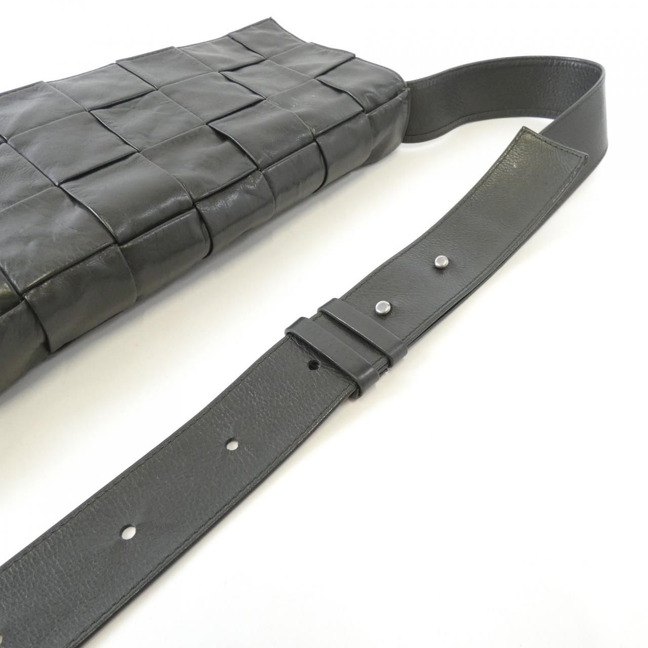 Bottega Veneta Shoulder Bag — view 7