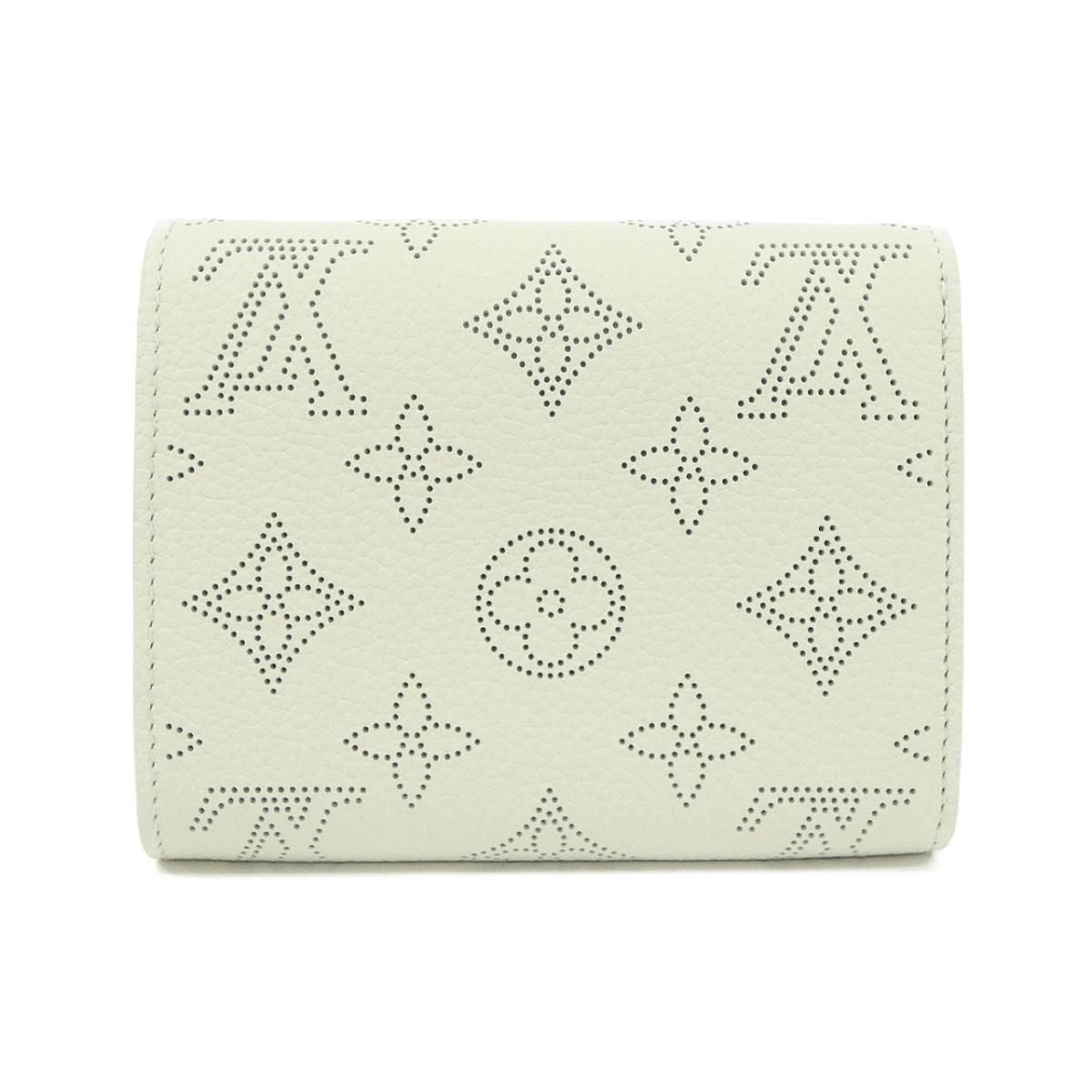 Louis Vuitton Mahina Portefeuille Iris Compact Wallet — view 2
