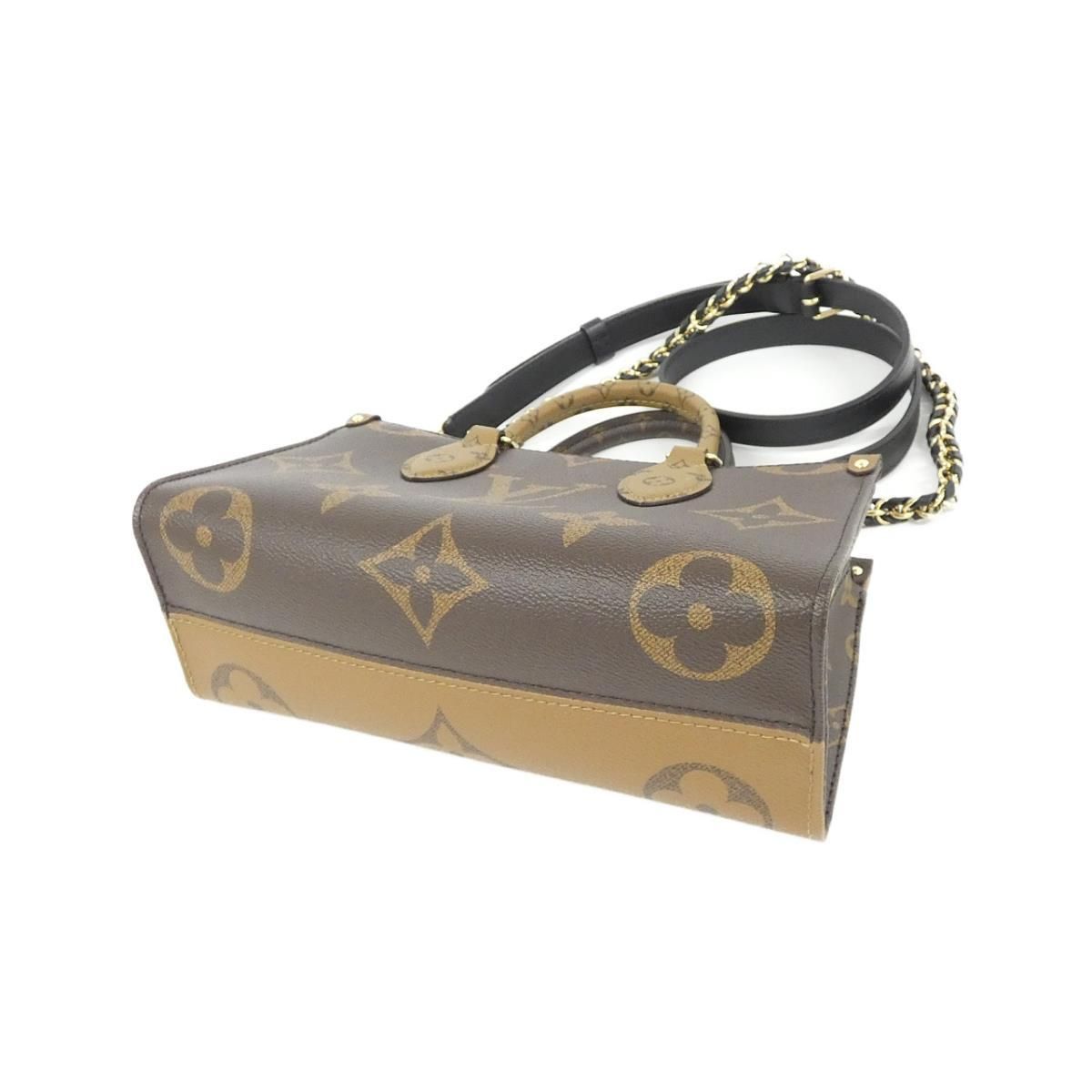 Louis Vuitton Monogram Reverse On The Go East West Chain Bag — view 3