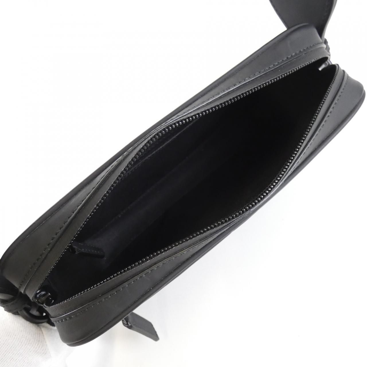 Gucci Shoulder Bag Black — view 9