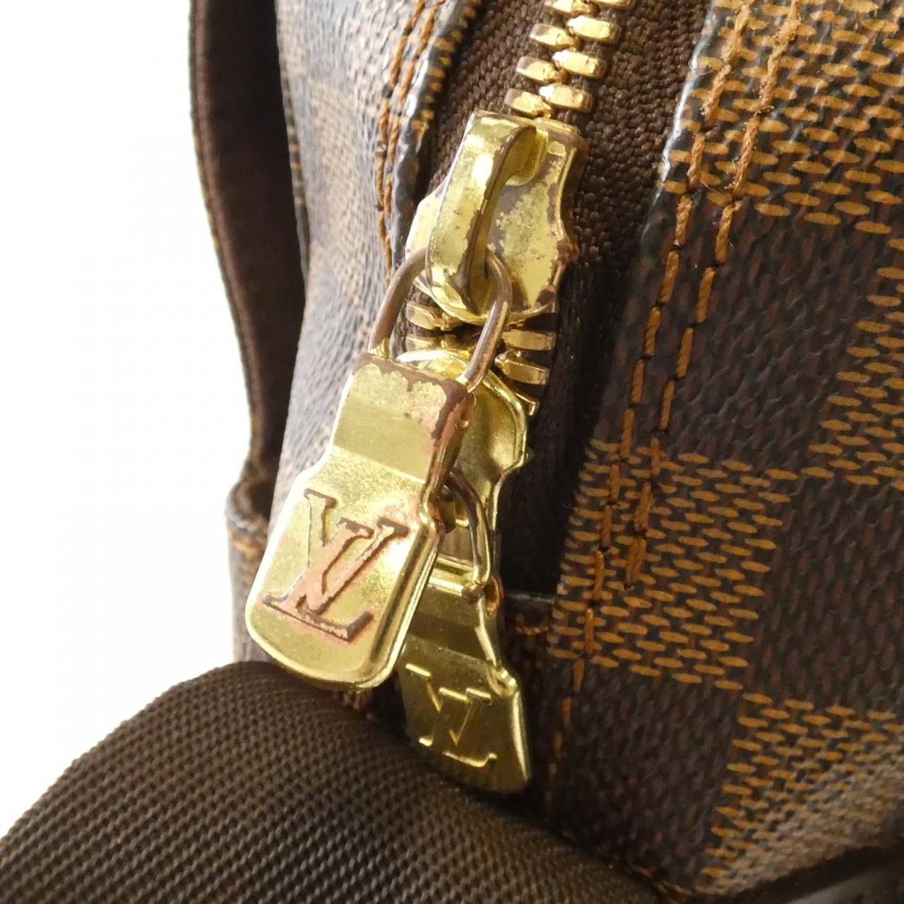 Louis Vuitton Damier Naviglio Shoulder Bag — view 5
