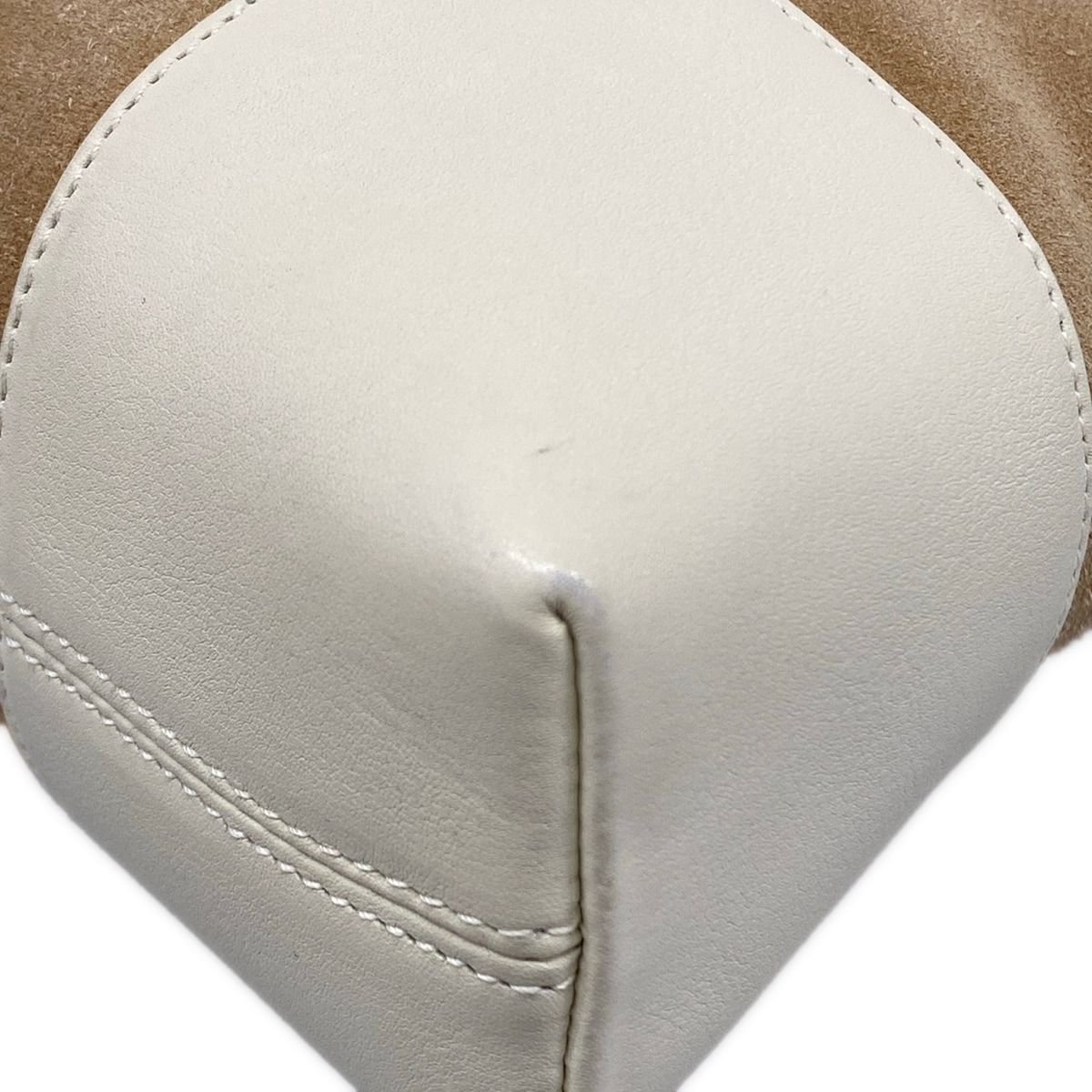 Loewe Shoulder Bag Beige Ivory Anagram Leather — view 6