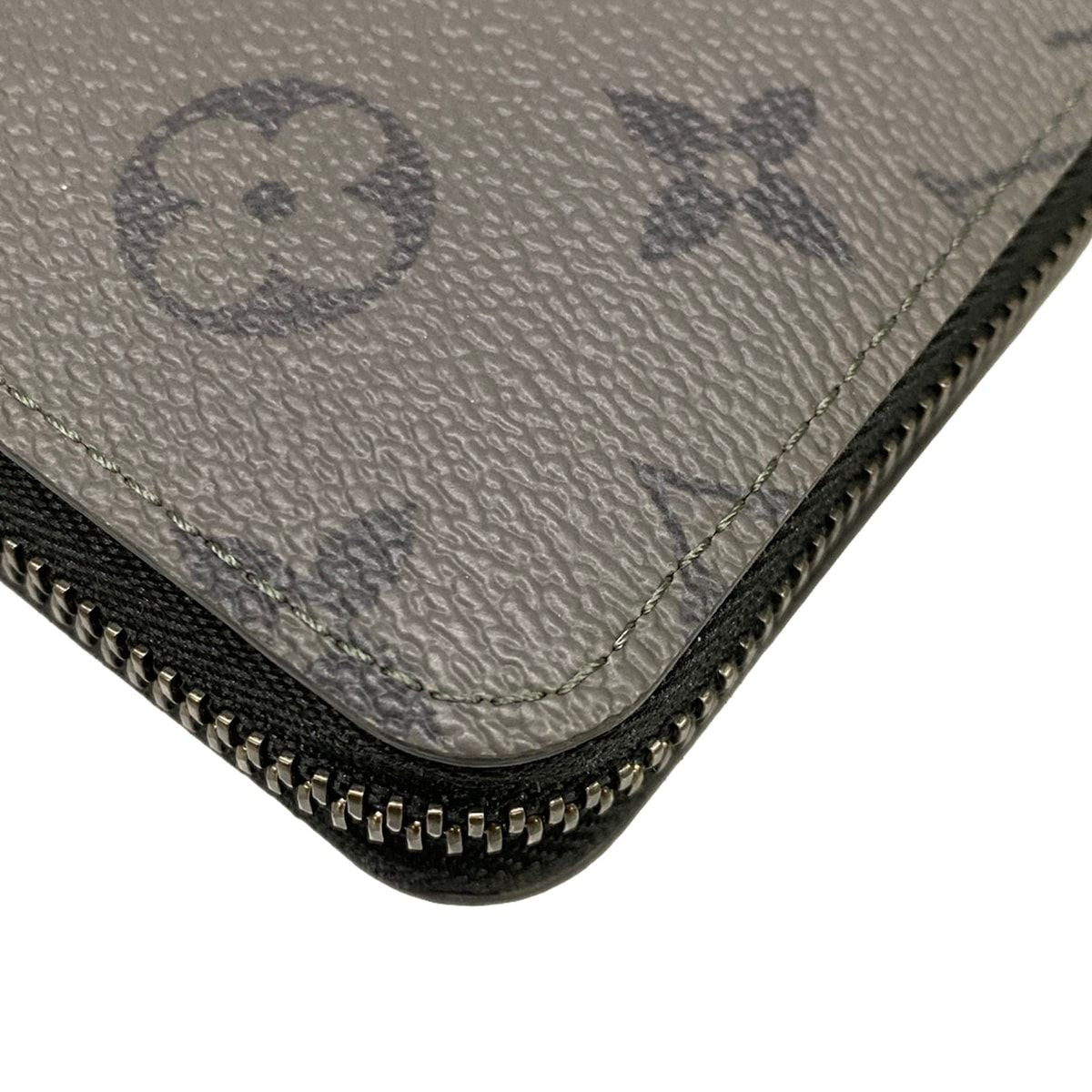 Louis Vuitton Wallet Yayoi Kusama LV YK Zippy Vertical Monogram Eclipse Reverse — view 6