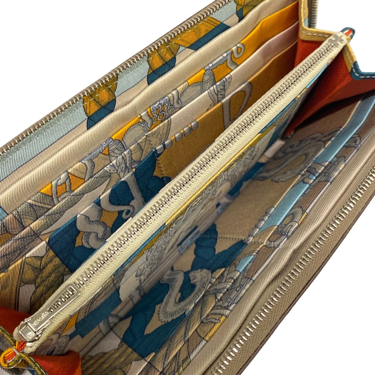 Hermes Wallet Azap Long Silk in Etoupe — view 3