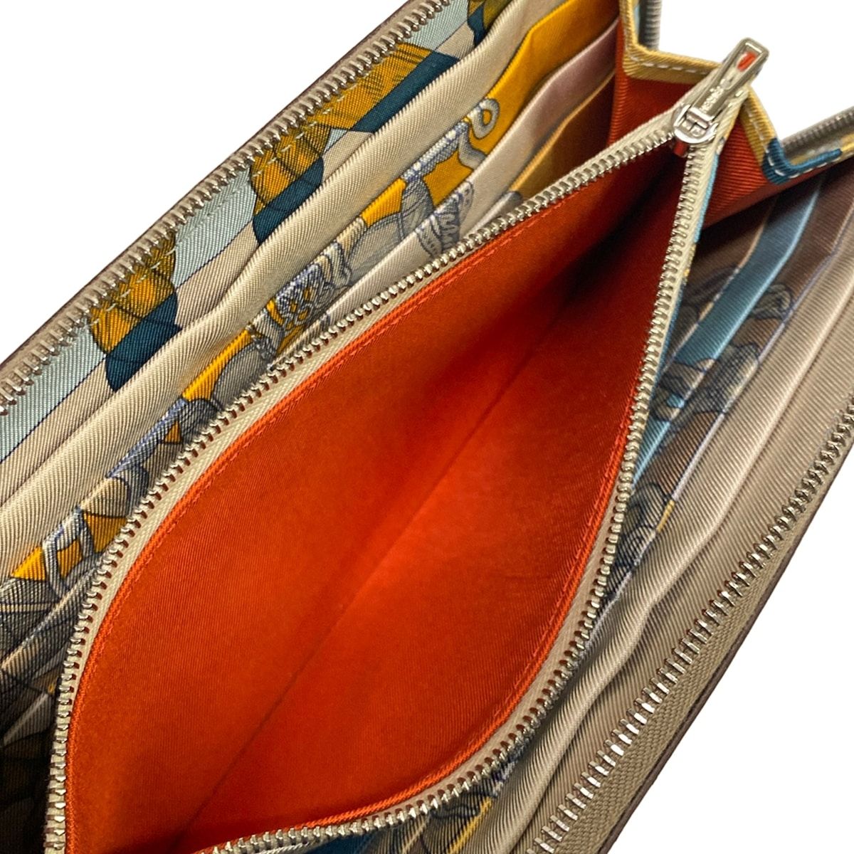 Hermes Wallet Azap Long Silk in Etoupe — view 4