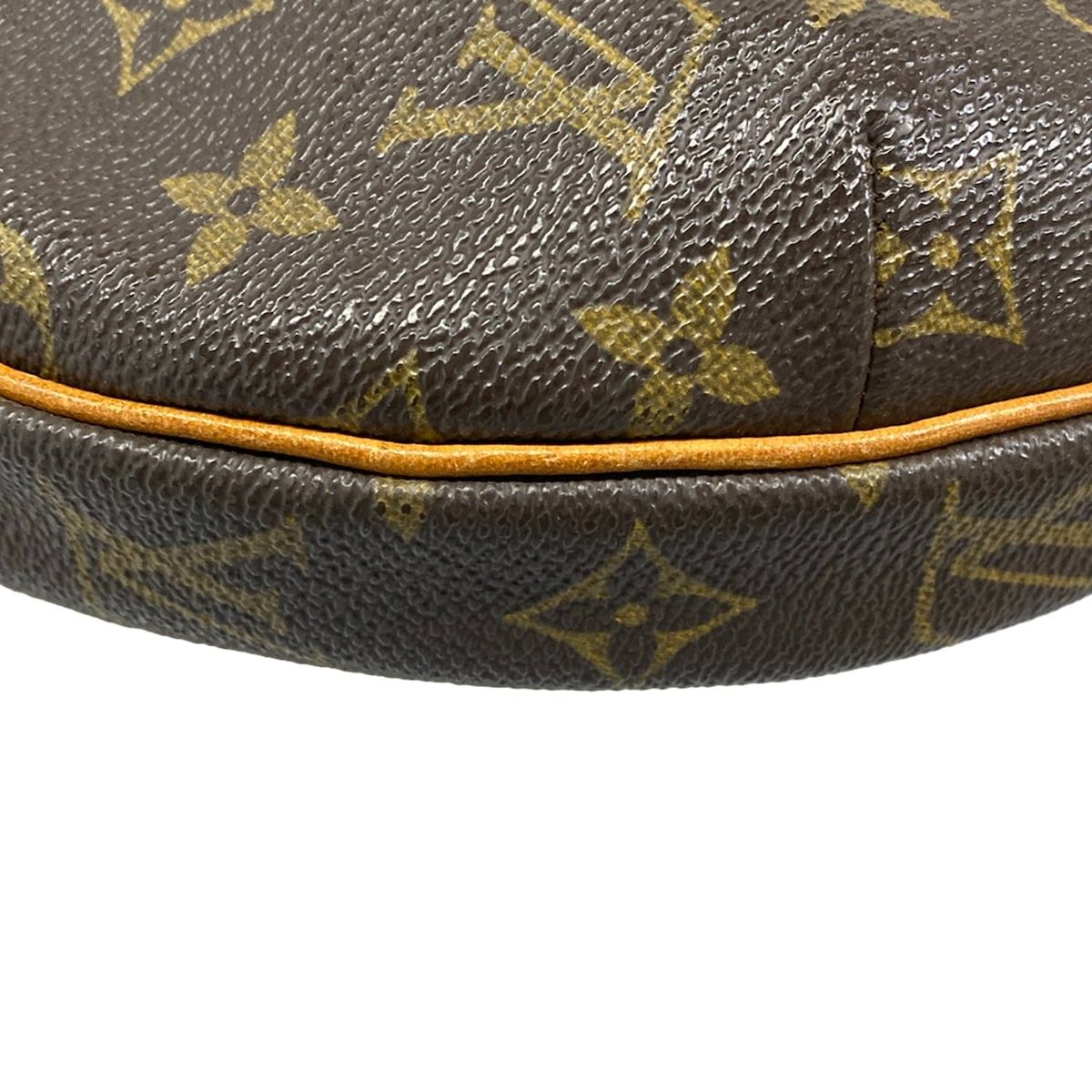 Louis Vuitton Shoulder Bag Monogram Croissant MM — view 6