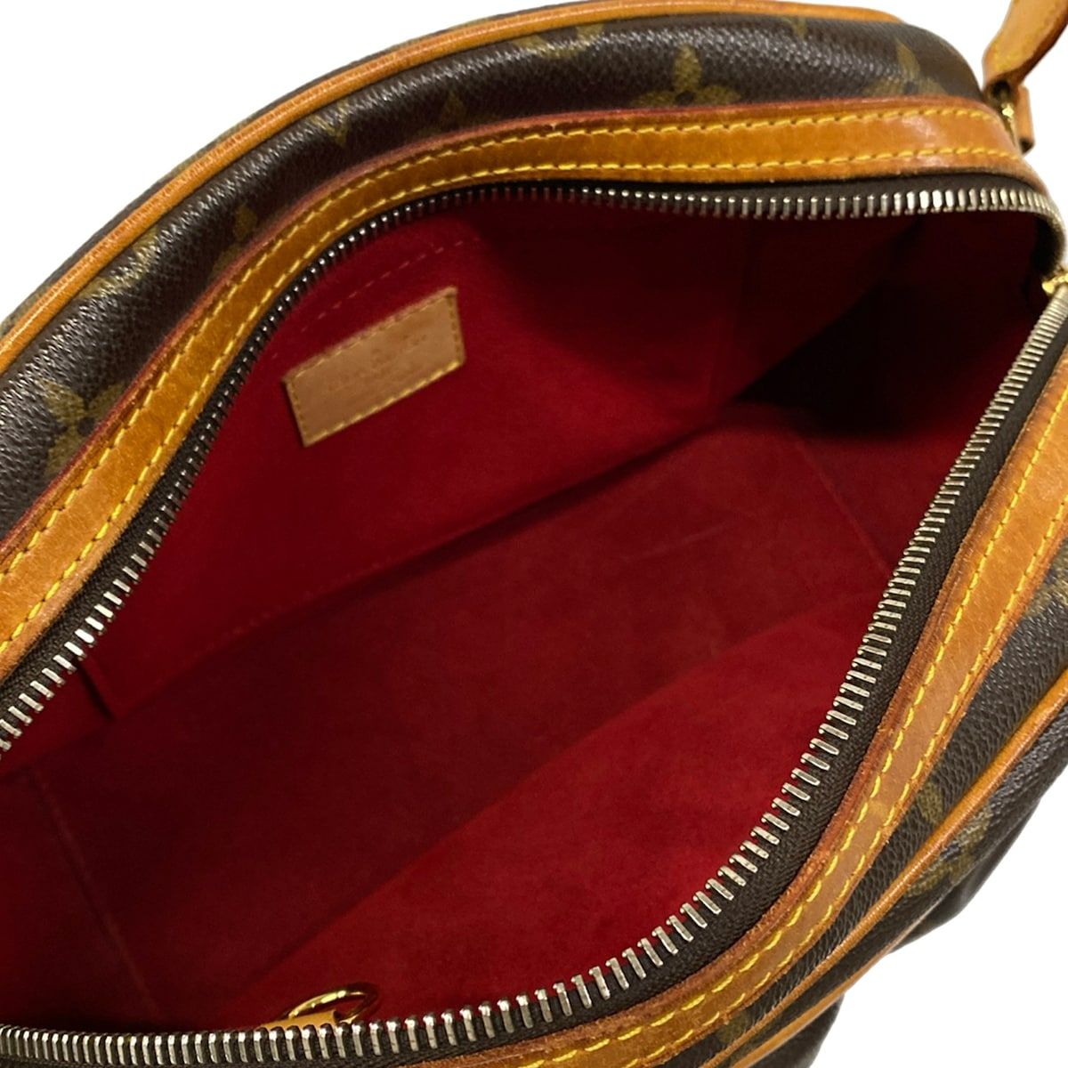 Louis Vuitton Handbag Monogram Clara — view 7
