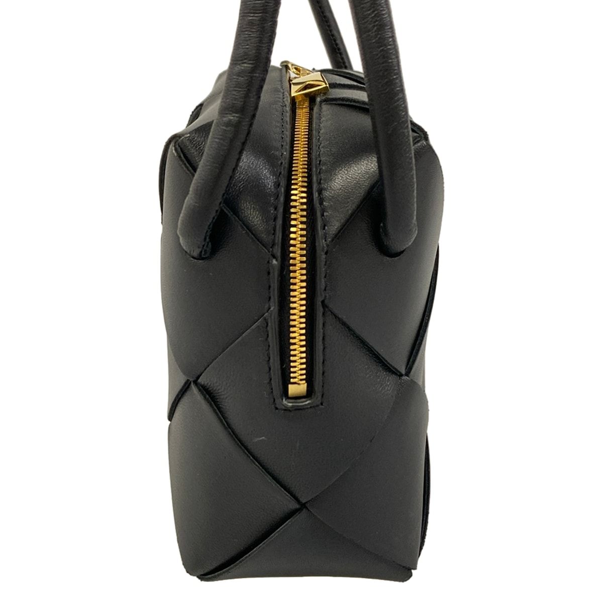 Bottega Veneta Shoulder Bag Mini Cassette Black Leather — view 2