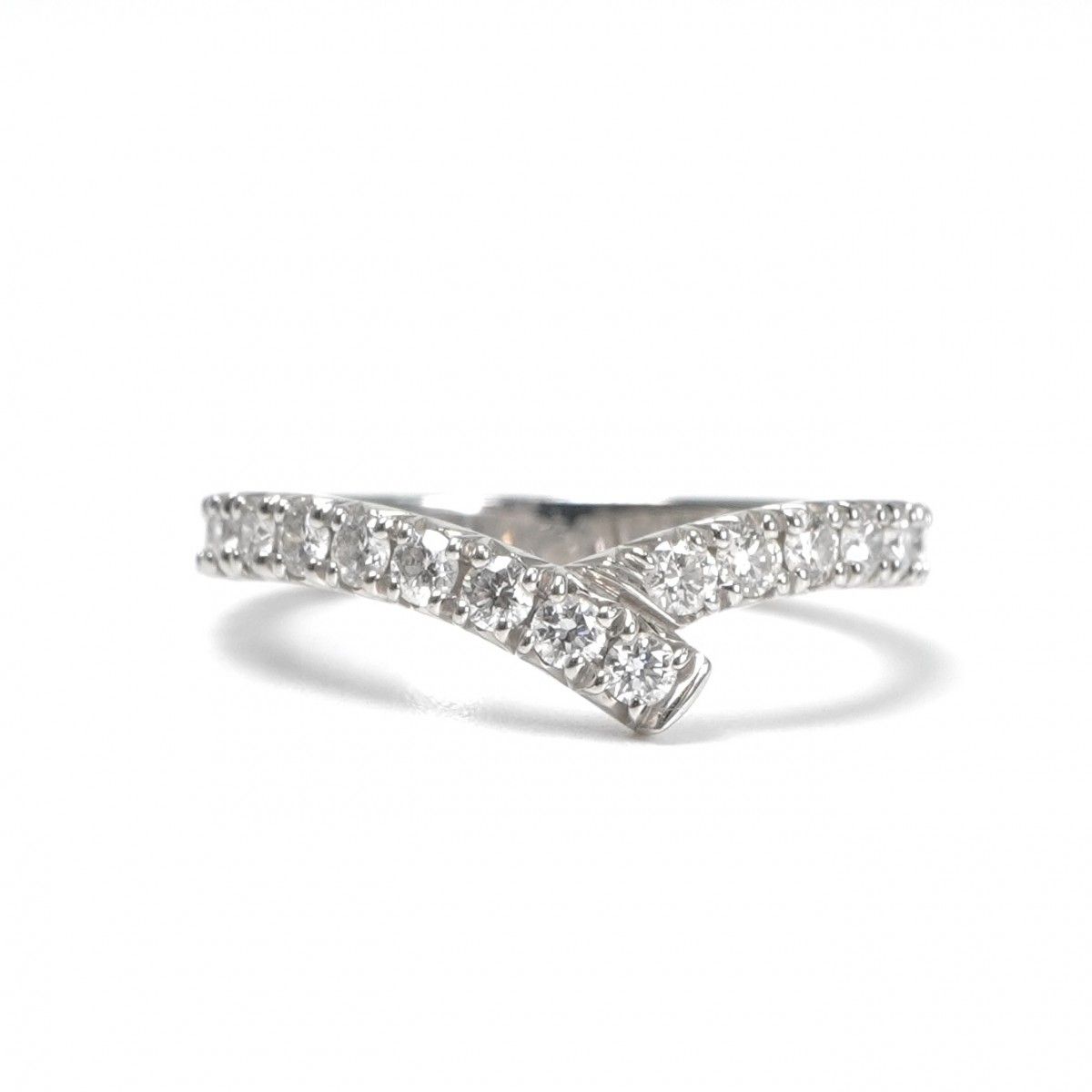 Harry Winston Ribbon Band Ring Diamond Silver Wedding Marriage