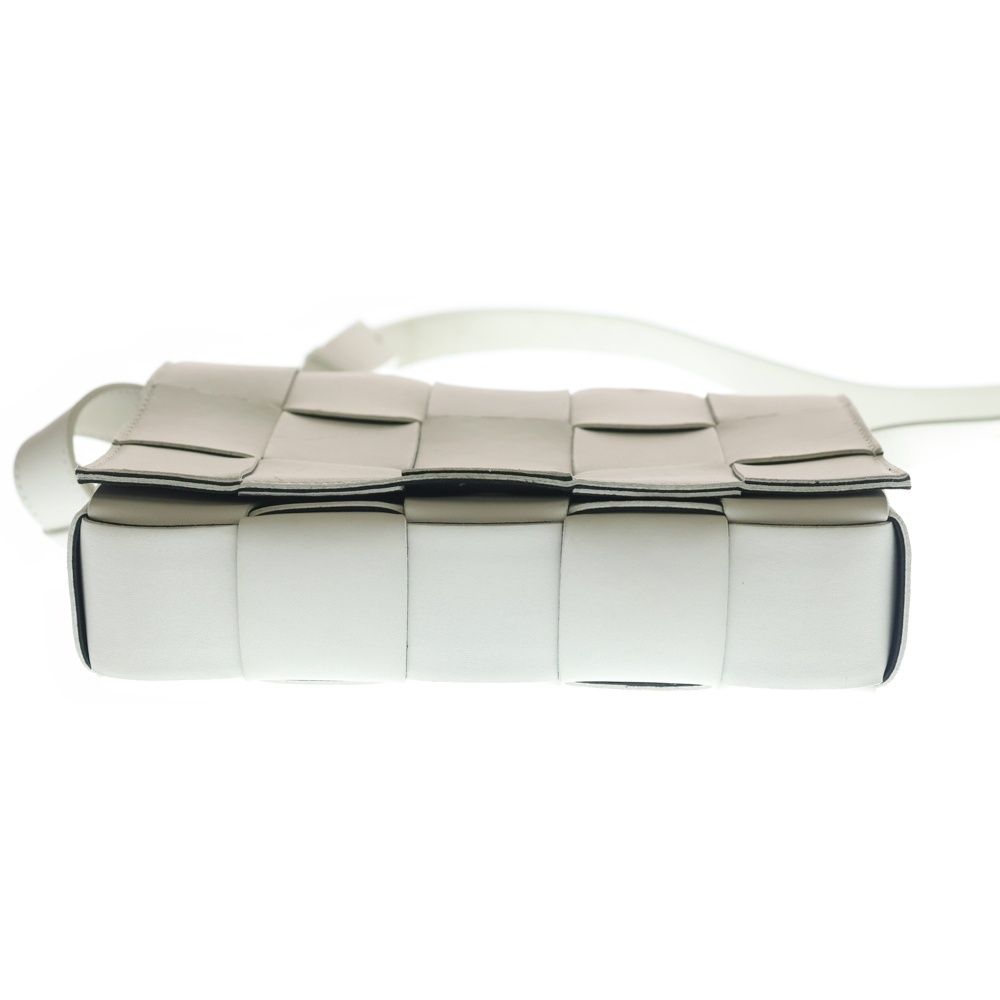 Bottega Veneta Cassette Intrecciato Cross Belt Bag White Leather — view 5