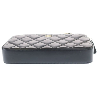 Chanel Quilted Pearl Chain Wallet Shoulder Bag Gold Black — view 5