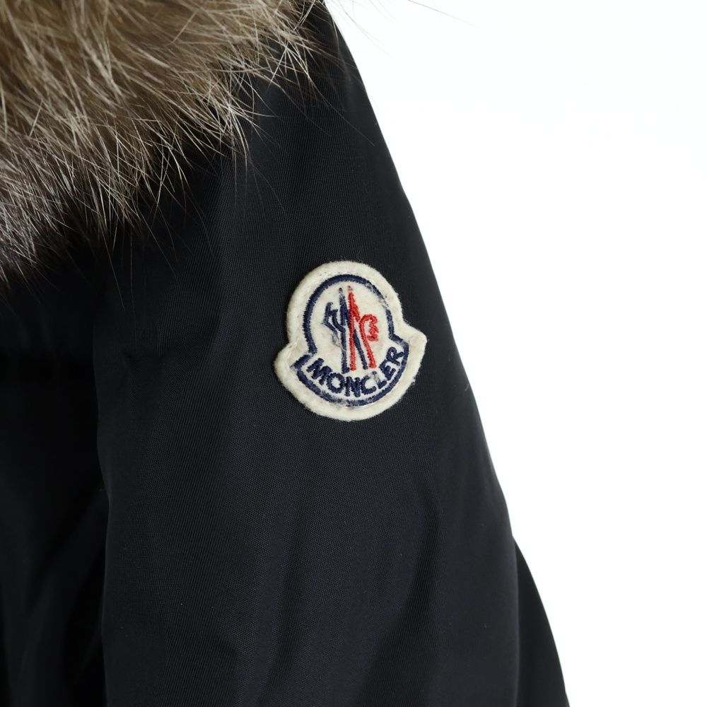 Moncler Fatsialfur Giubbotto Down Jacket Black — view 5