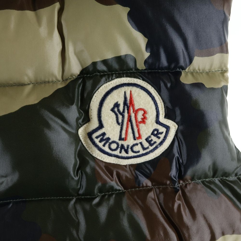 Moncler Tibet Logo Patch Camo Zip Up Nylon Down Jacket Vest Khaki 50 — view 5
