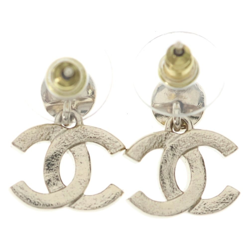 Chanel CC Logo Line Stone Earrings Gold — view 2