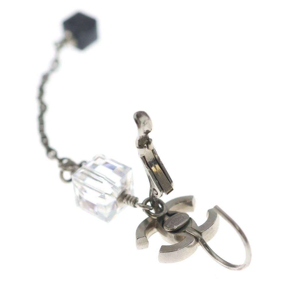 Chanel CC Logo Acrylic Cube Earrings Silver — view 6