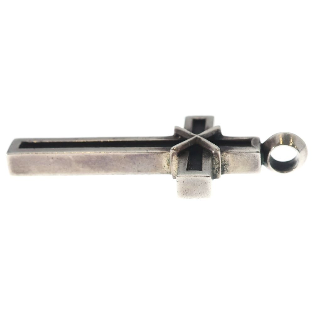 Chrome Hearts Mapple Thorpe Crs Sml Mapplethorpe Small Cross Pendant Top Silver — view 3