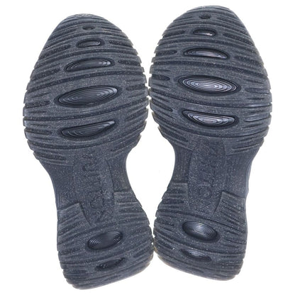 Louis Vuitton Run Away Pulse Line Monogram Enamel Leather Mesh Low Cut Sneakers — view 5