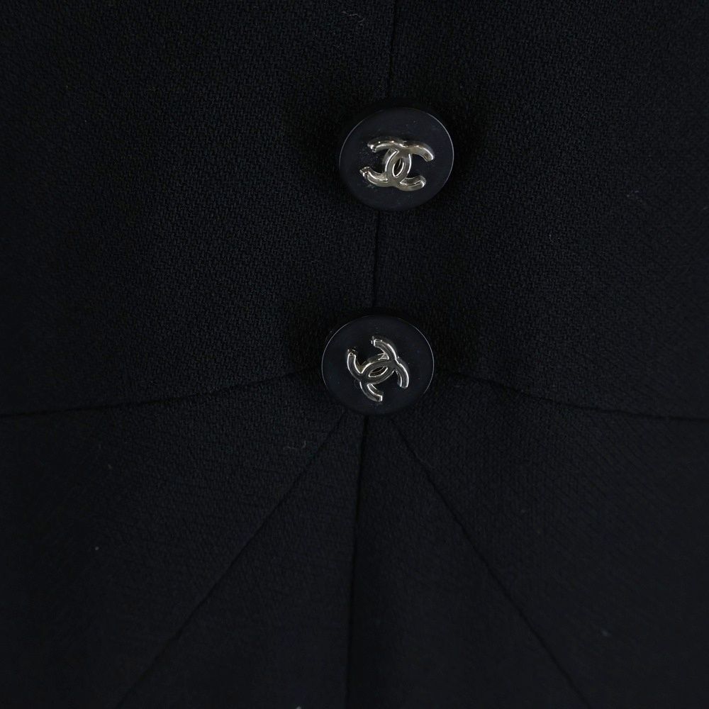 Chanel Coco Button Knee Length Dress Black Wool 42 — view 6