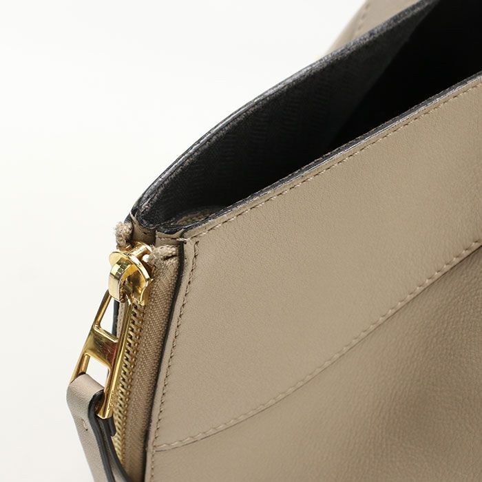 Loewe Small Hammock 326 Handbag Calf — view 6