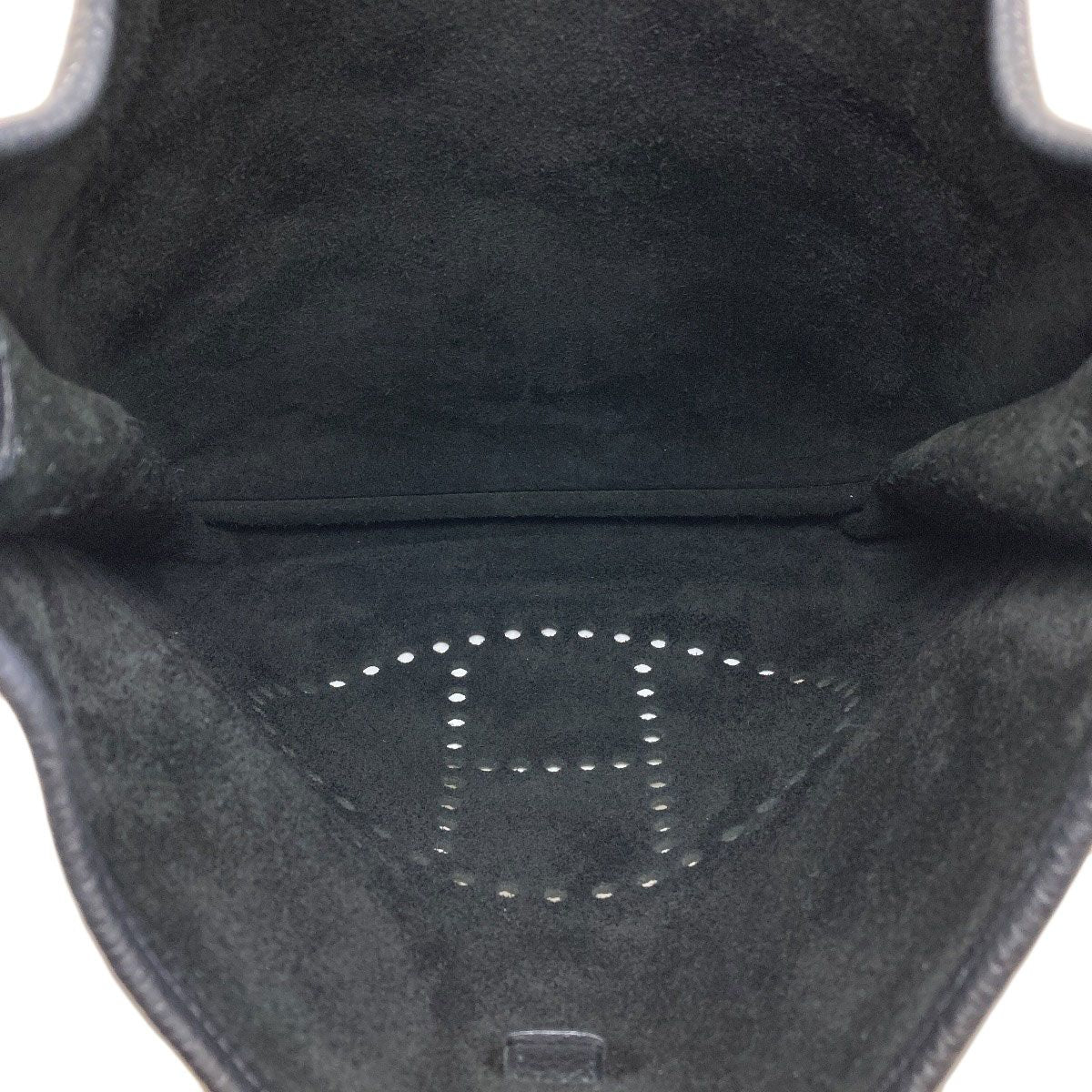 Hermes Evelyne 3 GM Silver Shoulder Bag Taurillon — view 5