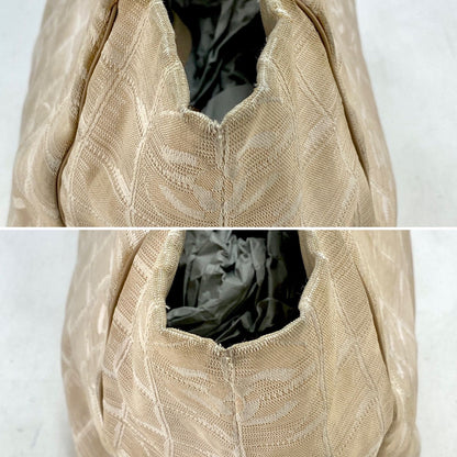 Chanel Tote New Travel Beige CC Logo Business — view 9