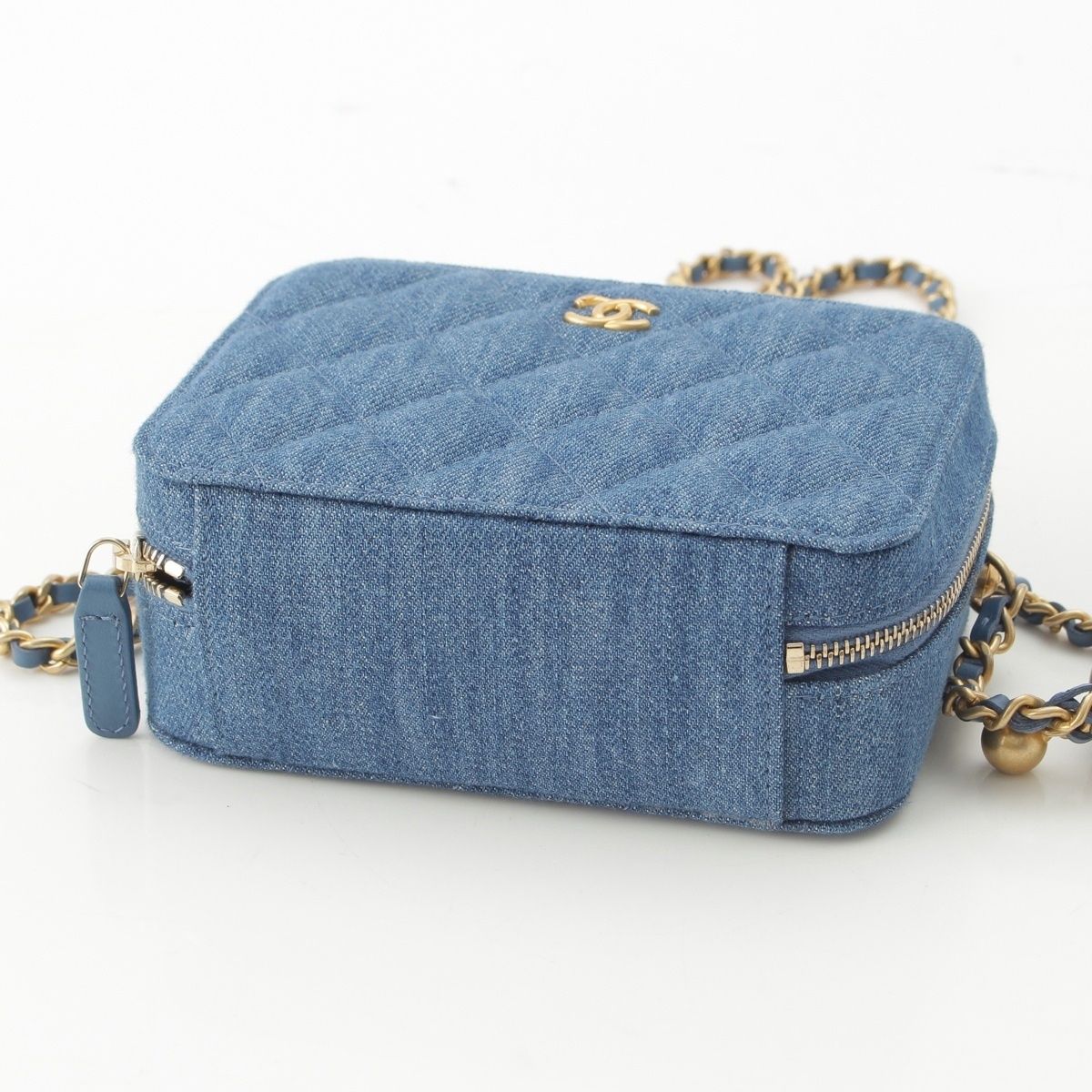 Chanel Quilted Denim CC Logo Camera Shoulder Bag Blue — view 5