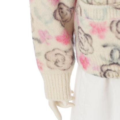 Chanel Coconage Cashmere Silk Camellia CC Logo Stone Knit Jacket Floral Pattern — view 6