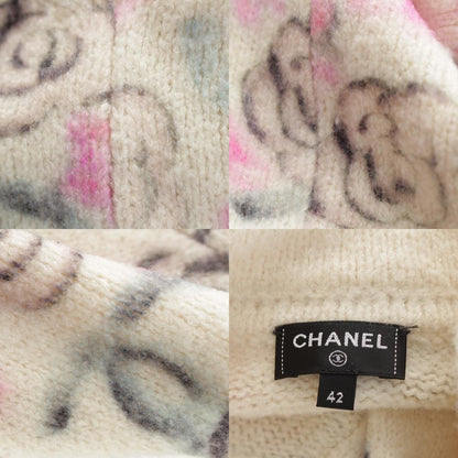 Chanel Coconage Cashmere Silk Camellia CC Logo Stone Knit Jacket Floral Pattern — view 9