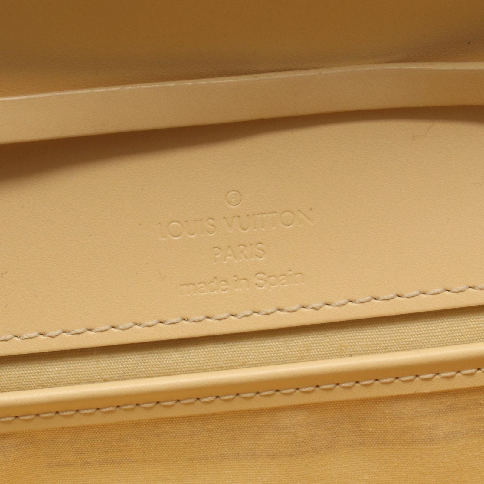 Louis Vuitton Shoulder Bag Honfleur Vanille Leather — view 4